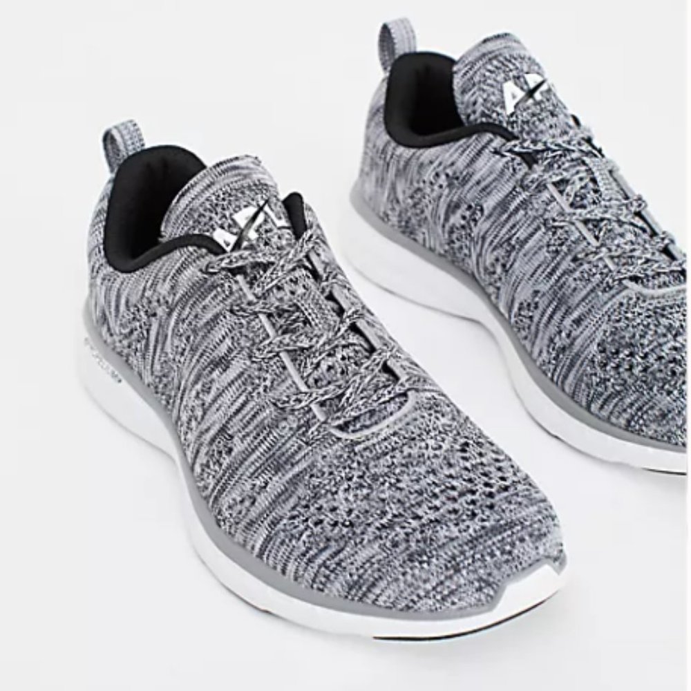 NWT NEW IN BOX! APL Techloom Pro Sneakers Heather Grey Size 8